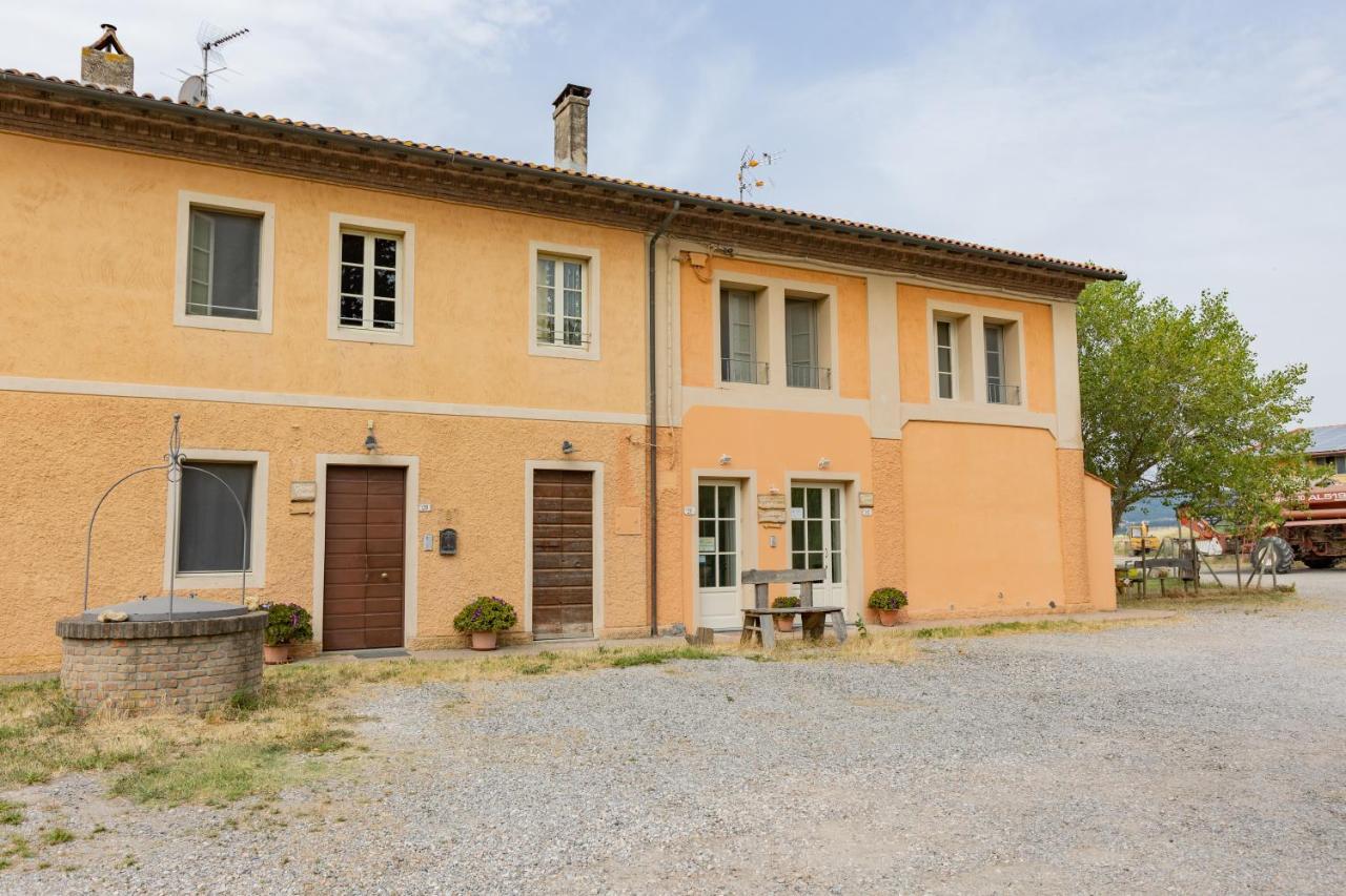 La Valle Della Lavanda - Podere Mezzastrada Farm stay Fauglia
